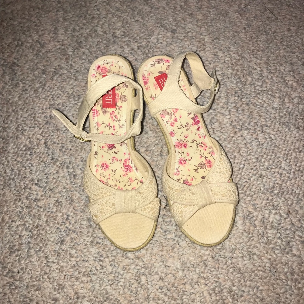 Cream Colored Wedge Sandals